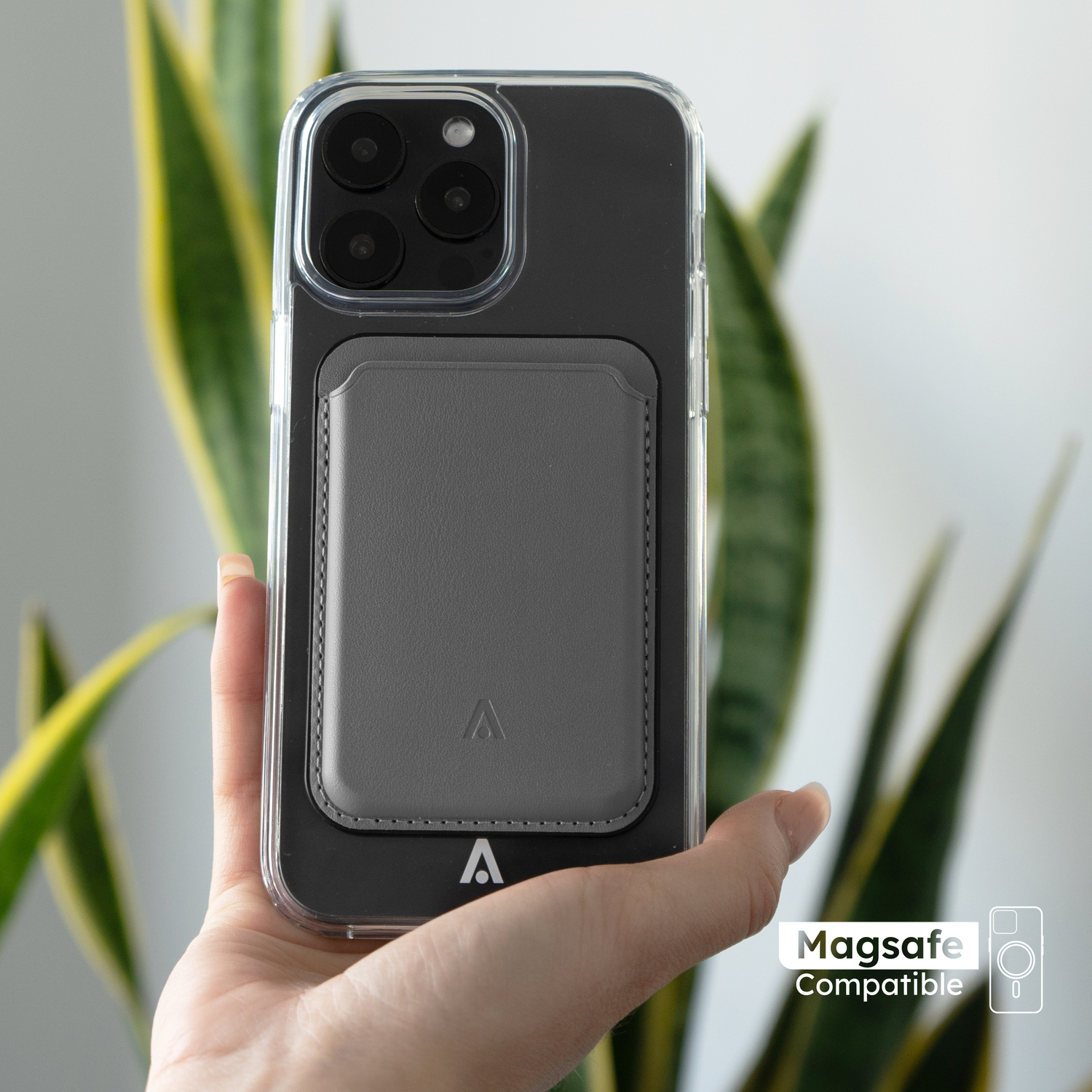 alkaya. | Cardy | Card Holder für bis zu 3 Karten unterstützt MagSafe-Technologie, Grau